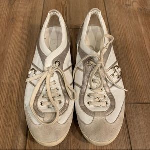 B25 Runner-sneaker Soepel zwart kalfsleer, technische mesh met grijze Dior  Oblique-canvas | DIOR